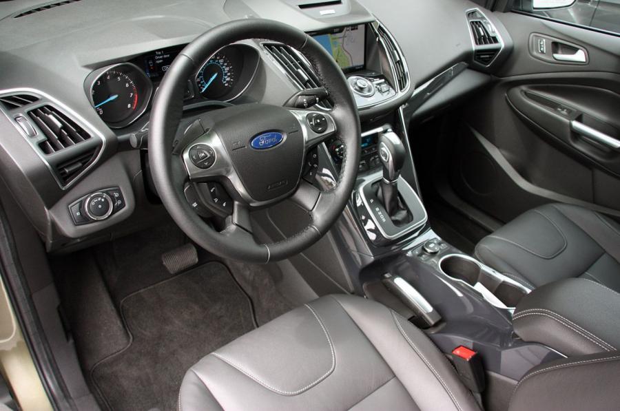  Ford Escape 2013 года  (фото 68 из 222)